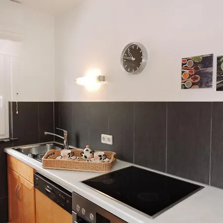 Сasa de vacaciones Drachenfels By Interhome *